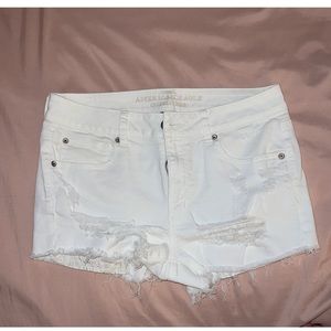 American Eagle White High Waisted Ripped Shorts